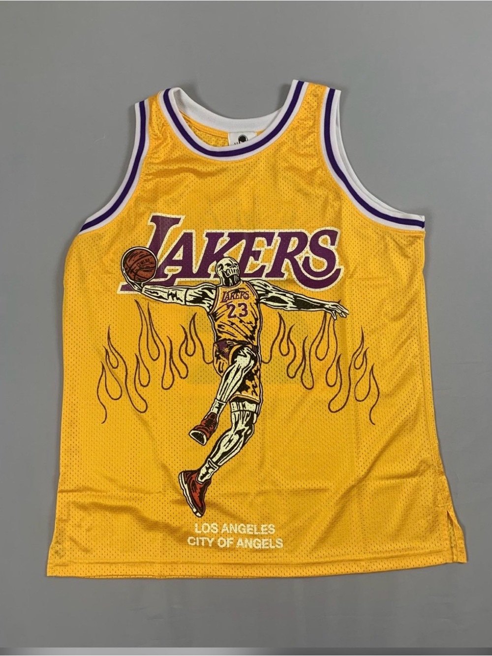 Warren Lotas Lakers Lebron Jersey brand  new , never worn